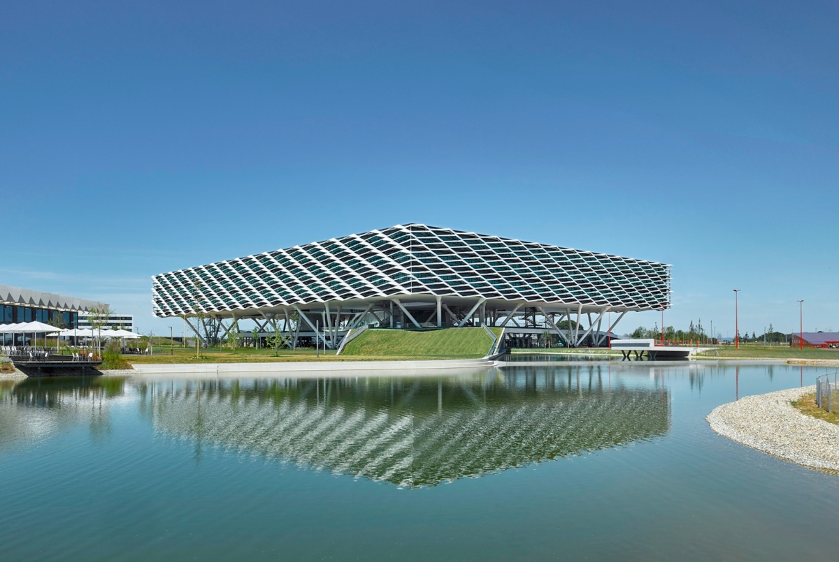 Render of Adidas global HQ building from far away